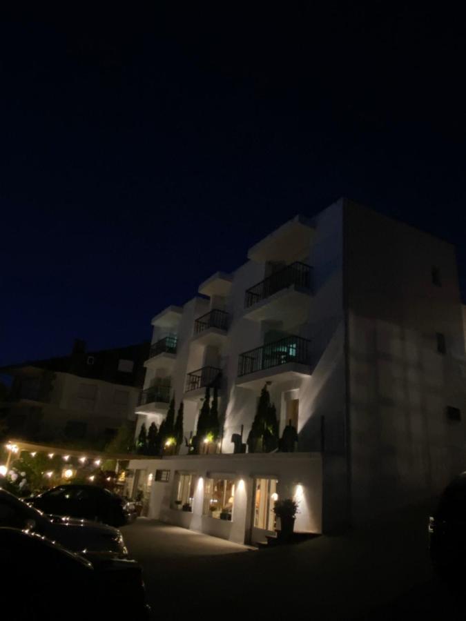Hotel Farsund Ареас Экстерьер фото